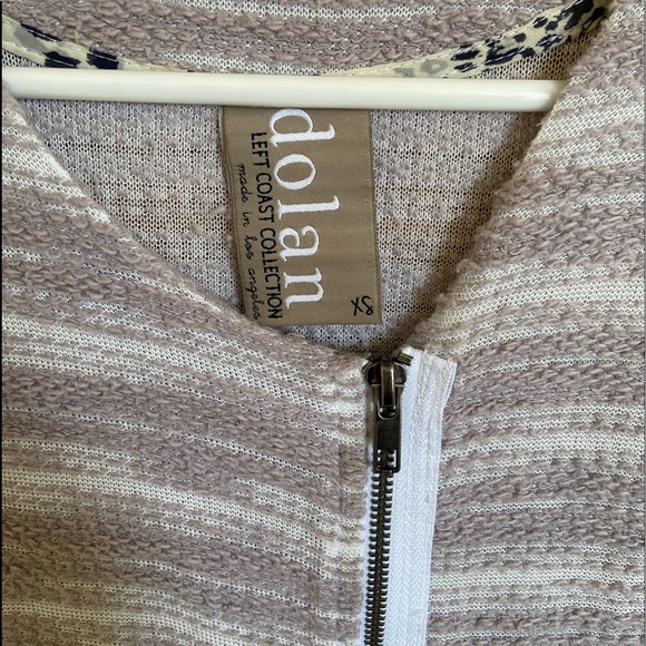 Dolan sweater jacket - Picture 2 of 4